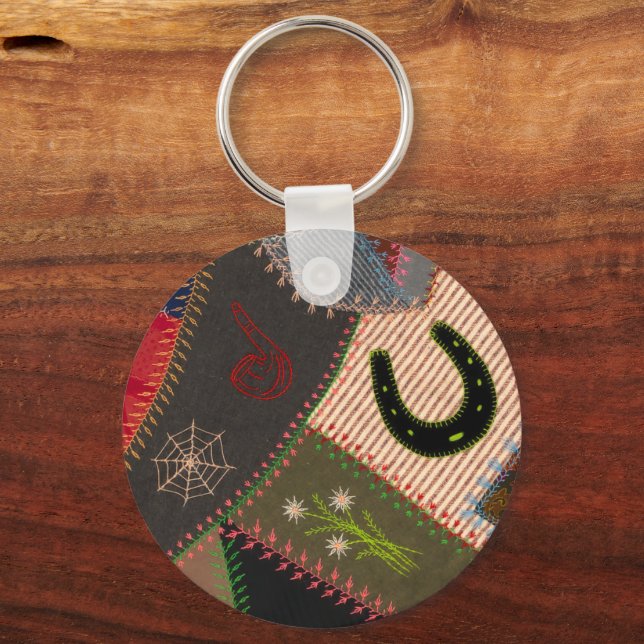Lucky Horseshoe Colorful Patchwork Crazy Quilt Schlüsselanhänger (Vorderseite)