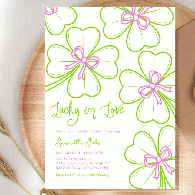 Lucky in Love Bridal Shower Pink Green Shamrock  Einladung (Von Creator hochgeladen)
