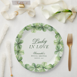 Lucky in Love Green Shamrock Bridal Shower Pappteller
