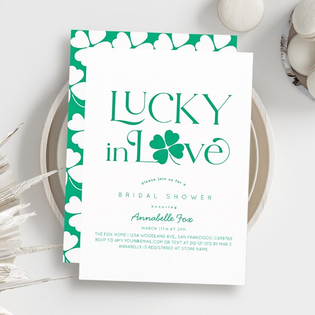 Lucky in Love Shamrock White x Green Bridal Shower Einladung (Von Creator hochgeladen)