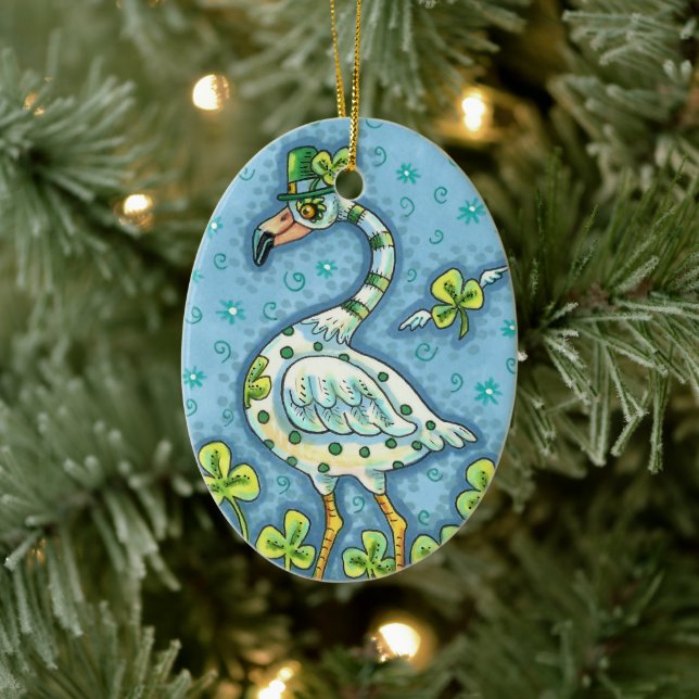 LUCKY IRISH POLKA DOT FLAMINGO, FUNNY BIRD 2021 KERAMIK ORNAMENT (Baum)