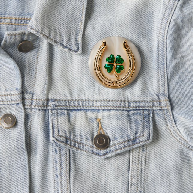 Lucky Klee mit Gold Horseshoe Button (Beispiel)