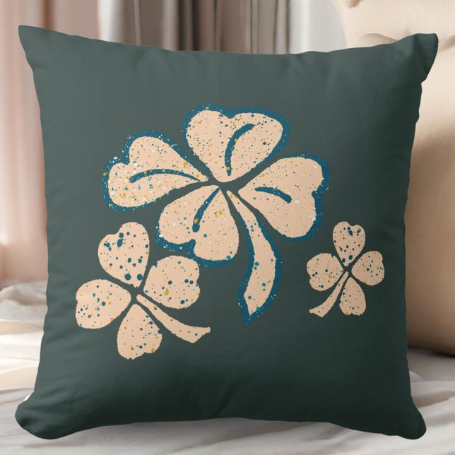 Lucky Kleeblatt Clover green St Patrick`s Day Kissen (Von Creator hochgeladen)