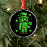 Lucky Leprechaun Funny St Patrick's Day Video Game Ornament Aus Metall<br><div class="desc">Lucky Leprechaun Funny St Patrick's Day Video Game</div>