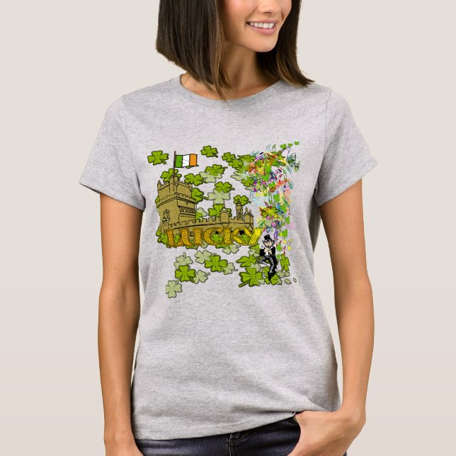 Lucky Leprechaun und seine irische Burg T-Shirt (Vorderseite)