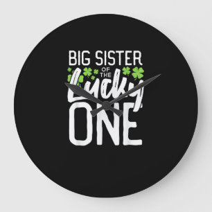 Lucky One First Birthday Big Sister Family St. Pat Große Wanduhr