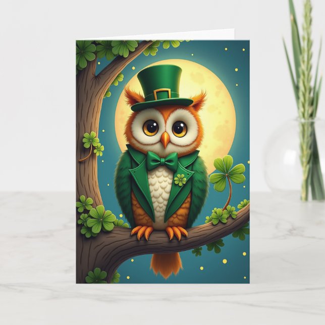 Lucky Owl St Patricks Day Card Karte (Vorderseite)