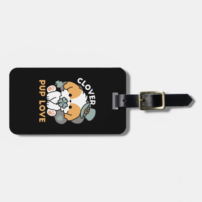 Lucky Pup mit Clover - St. Patrick's Day Gift Gepäckanhänger (Vorderseite horizontal)