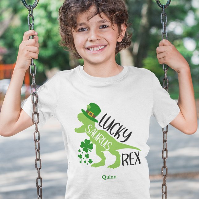 Lucky Saurus Rex Dinosaur St. Patrick's Day T-Shirt (Von Creator hochgeladen)