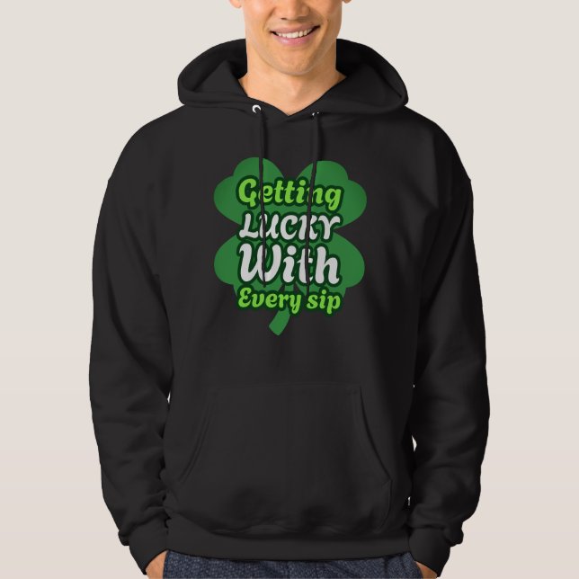 Lucky Sip Hoodie (Vorderseite)