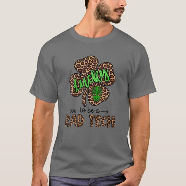 Lucky To Be A Rad Tech Leopard Shamrock St Patrick T-Shirt (Vorderseite)