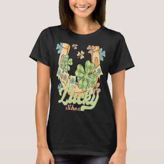 Lucky Vibes horseshoe & four leaf c St Patricks Da T-Shirt