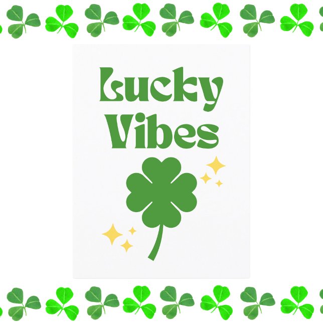 Lucky Vibes St. Patrick's Day Postkarte (Von Creator hochgeladen)