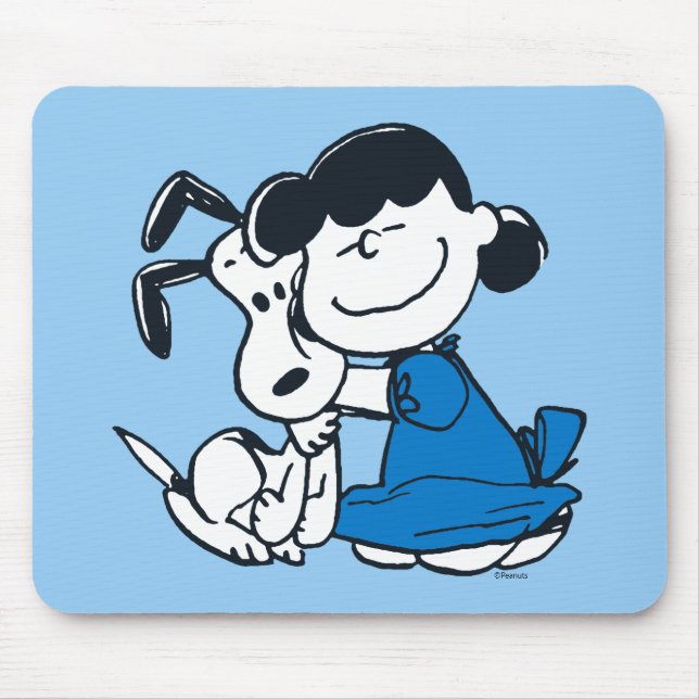 Lucy Hugging Snoopy Mousepad (Vorne)