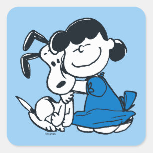 Lucy Hugging Snoopy Quadratischer Aufkleber