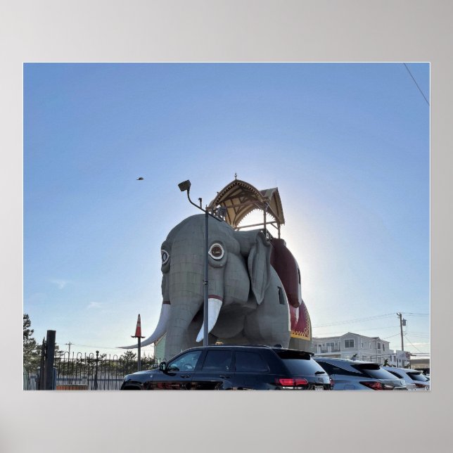 Lucy the Elephant Poster (Vorne)