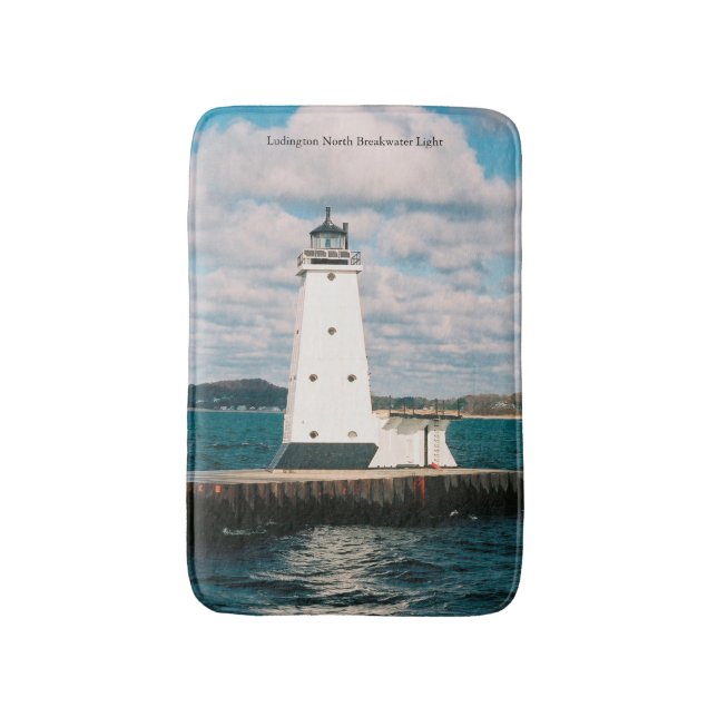 Ludington North Breakwater Light Bade Badematte (Vorderseite Vertikal)
