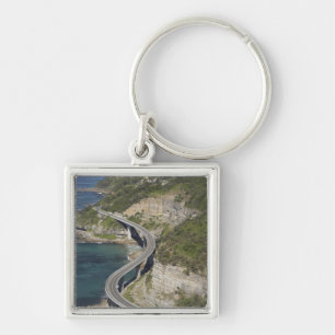 Luftansicht der Sea Cliff Bridge in der Nähe von W Schlüsselanhänger