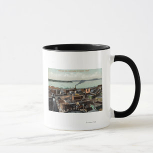 Luftaufnahme der Stadt und des Hafens Tasse