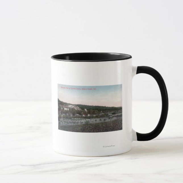 Luftaufnahme des Steinbruchs von Knowles Granite Tasse (Rechts)