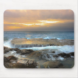 Luftaufnahme Fotografie von Rocky Shore Mousepad