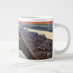 Luftbild des Central Park bei Sonnenuntergang Jumbo-Tasse
