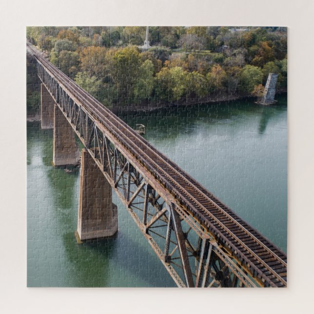 Luftbild Eisenbahnschiene am Potomac River Puzzle (Vertikal)