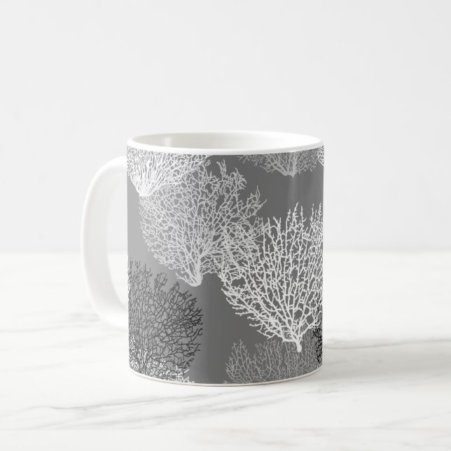 Lüfterkorallenprint, Silbergrau/Grau Kaffeetasse (Vorderseite Links)