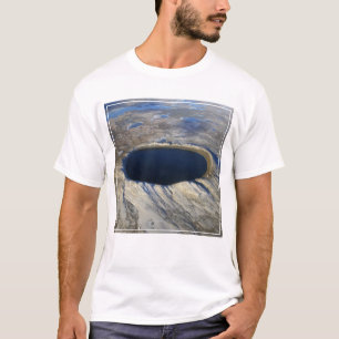 Luftschiff Pingualuit Krater, Quebec, Kanada. T-Shirt