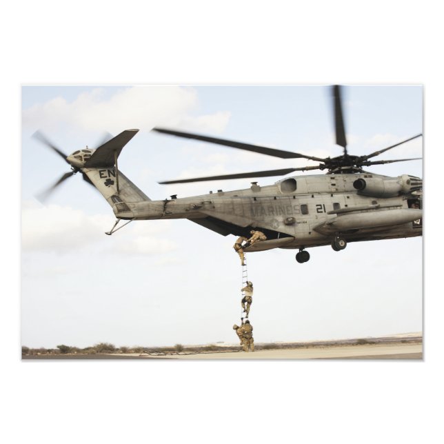 Luftwaffenparareskuemen führen Kampfeinsatz 2 Fotodruck (Vorne)