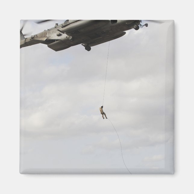 Luftwaffenparareskuemen führen Kampfeinsatz 2 Magnet (Vorne)