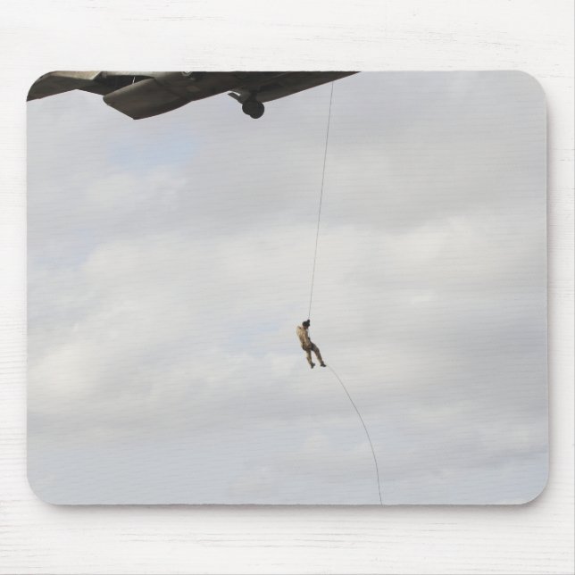 Luftwaffenparareskuemen führen Kampfeinsatz 2 Mousepad (Vorne)
