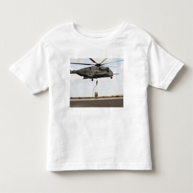 Luftwaffenparareskuemen führen Kampfeinsatz 3 Kleinkind T-shirt (Vorderseite)