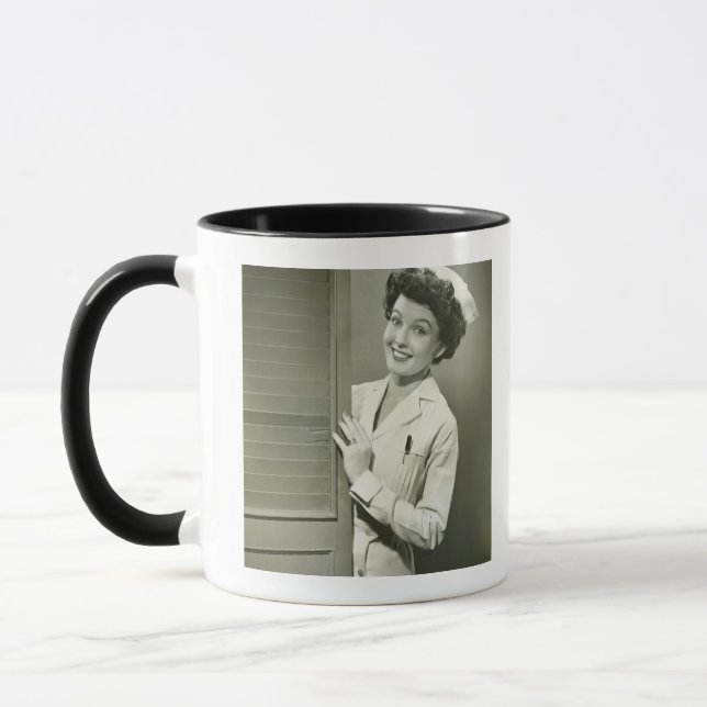 Lugende Krankenschwester Tasse (Links)