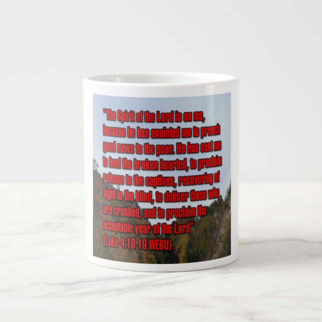 Lukas 4:18-19 WEBU Tasse (Vorderseite)