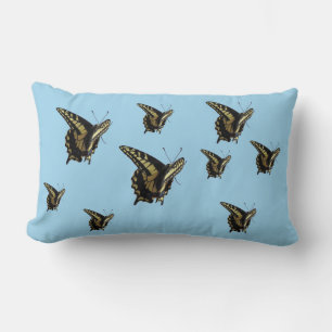 Lumbar Pillow - Frack Butterfly on Blue Lendenkissen