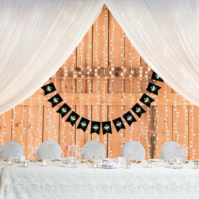 Luna Moth Moon Phases Wimpelkette (Von Creator hochgeladen)