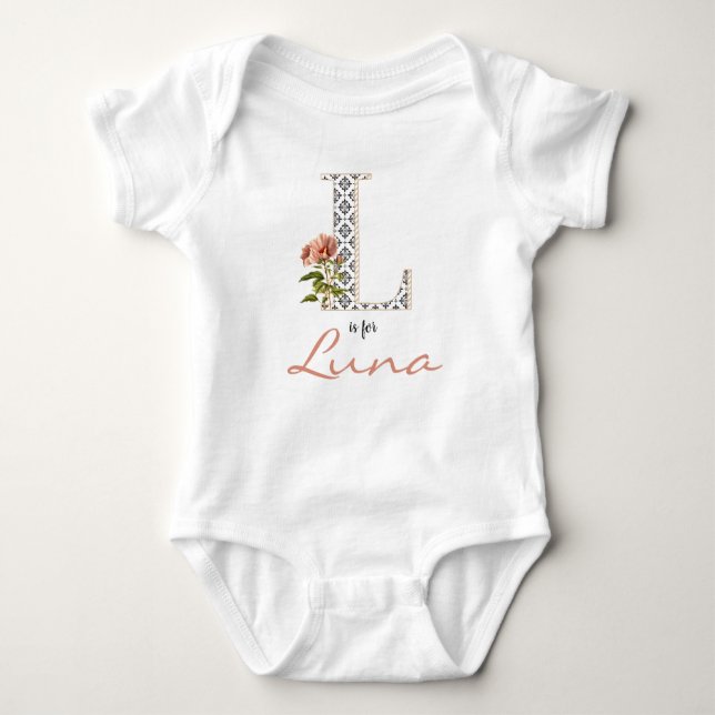 Luna Name Reveal Floral Letter L Girl Whimsical Baby Strampler (Vorderseite)