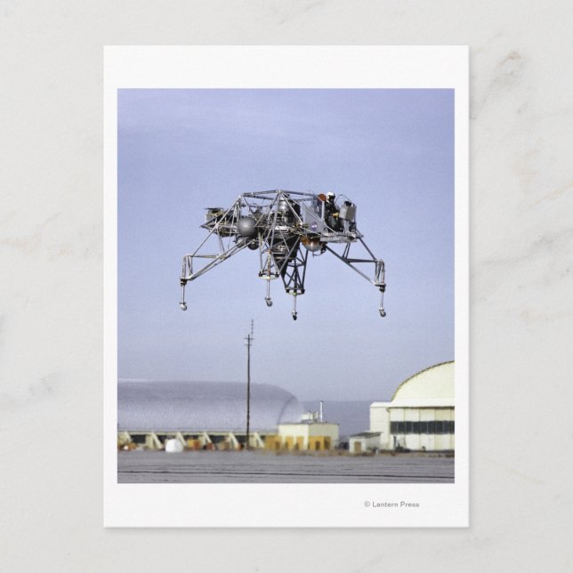 Lunar Landing Research Vehicle in Flight Postkarte (Vorderseite)