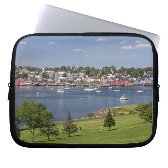 Lunenberg, Nova Scotia, Kanada. Laptopschutzhülle (Vorderseite)