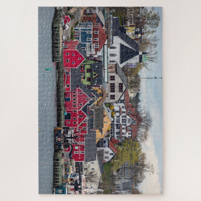 Lunenburg in Nova Scotia Puzzle (Vertikal)