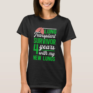 Lungen-Transplantations-Überlebender 4 Jahre mit m T-Shirt