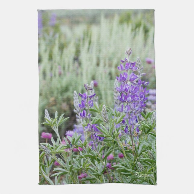 Lupine-Wildblumen-Tee-Tuch Geschirrtuch (Vertikal)