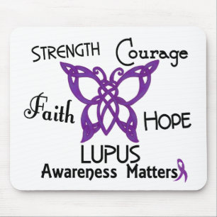 Lupus-keltischer Schmetterling 3 Mousepad