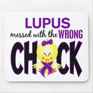 Lupus verwirrt mit dem falschen Küken Mousepad