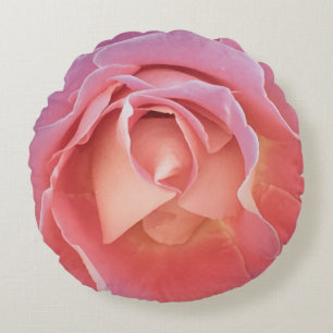 Luscious Pink Rose Rundes Kissen
