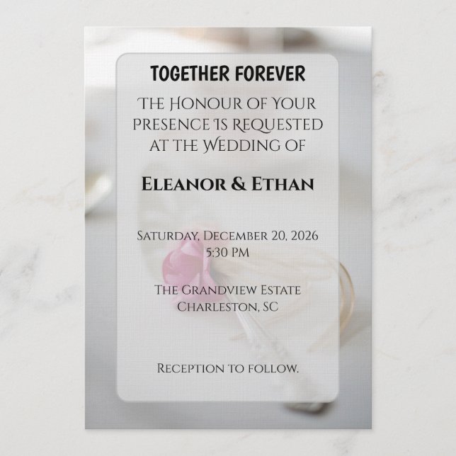 Lush Deep Red Rose Bouquet Moody Romantic Wedding  Einladung (Vorderseite)