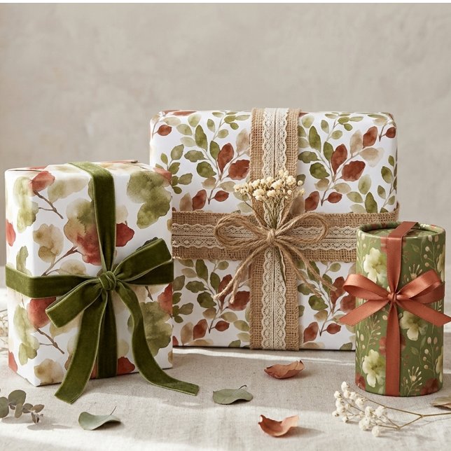 Lush Green Red Botanical Blossom Watercolor TMF26 Geschenkpapier Set (Lush Wildflower and Botanical Wrapping Paper Sheets Set with Three Green and Red Watercolor Effect.)