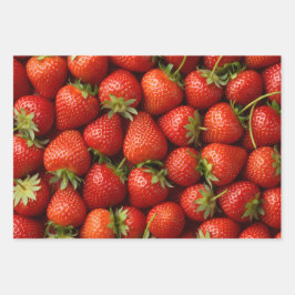 Lush, Ripe Strawberry Field Close-up Pattern Geschenkpapier Set