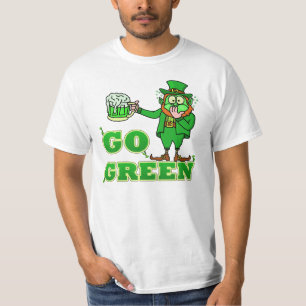 Lustig "gehen" trinkender Kobold grüner T-Shirt